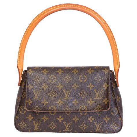 louis vuitton mini looping purse